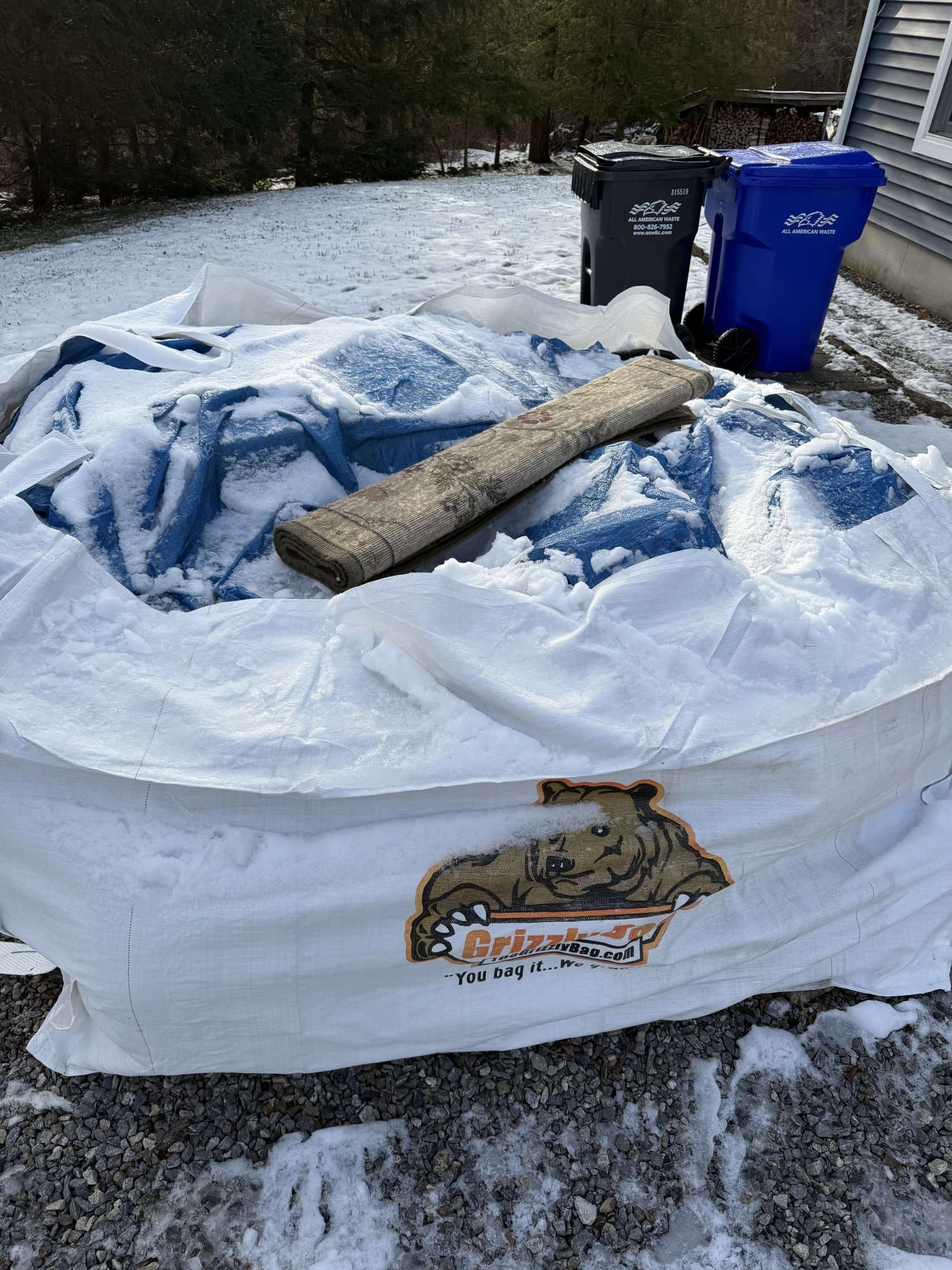 debris bag removal in Fairfield, CT by Grizzly Junk Pros