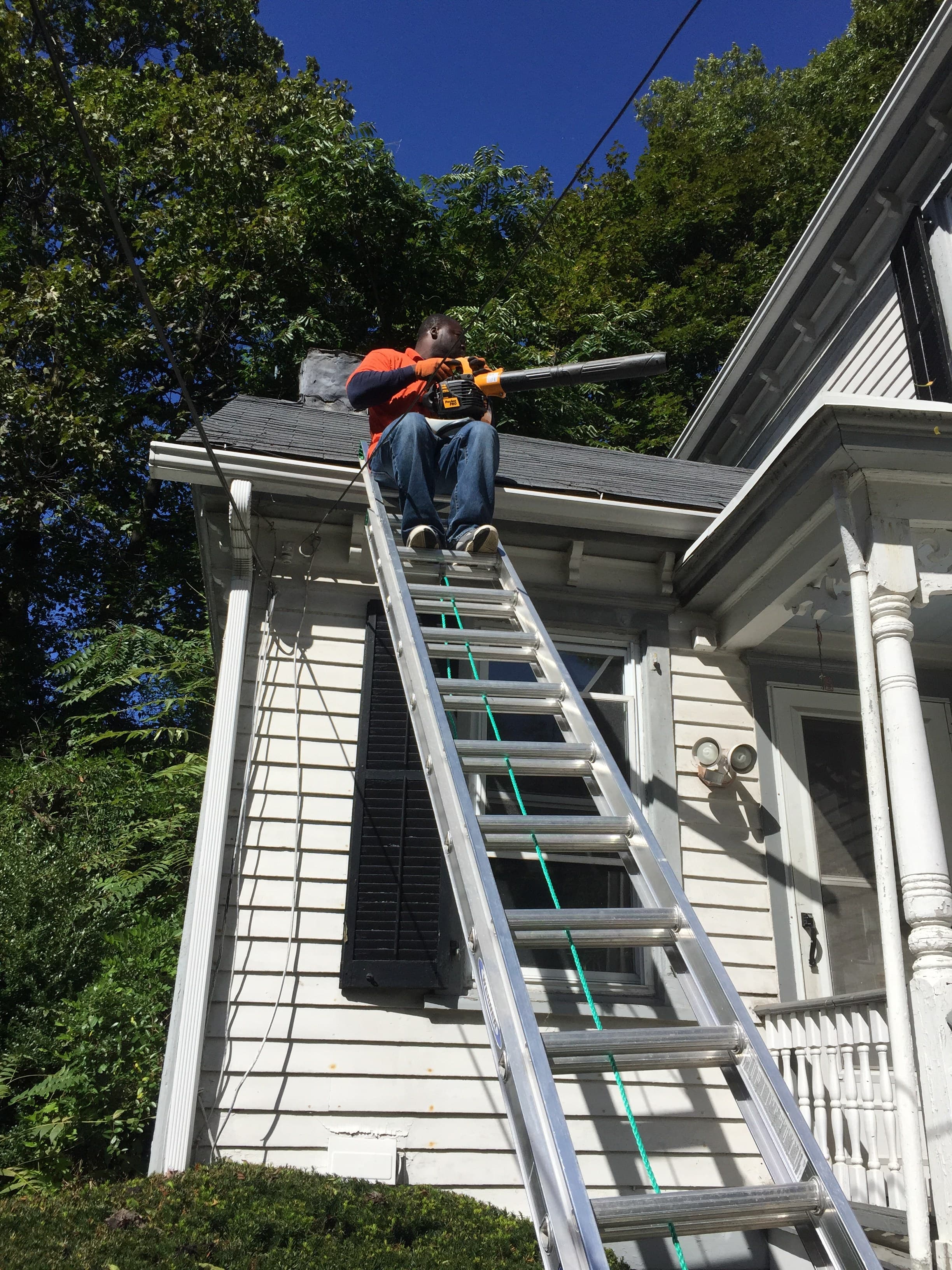 deck junk removal in Greenwich, CT by Grizzly Junk Pros