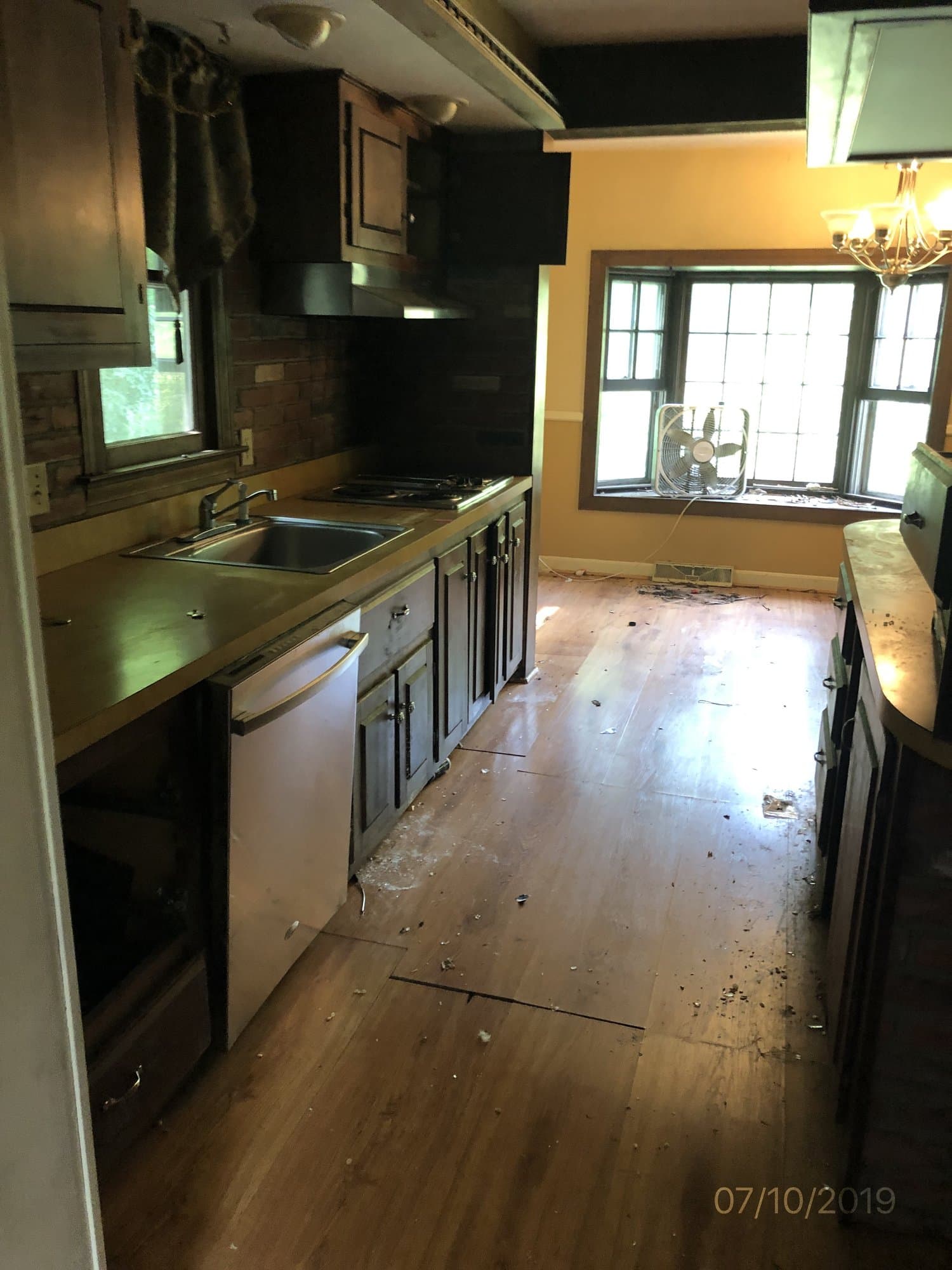 kitchen demolition interior by Grizzly Junk Pros