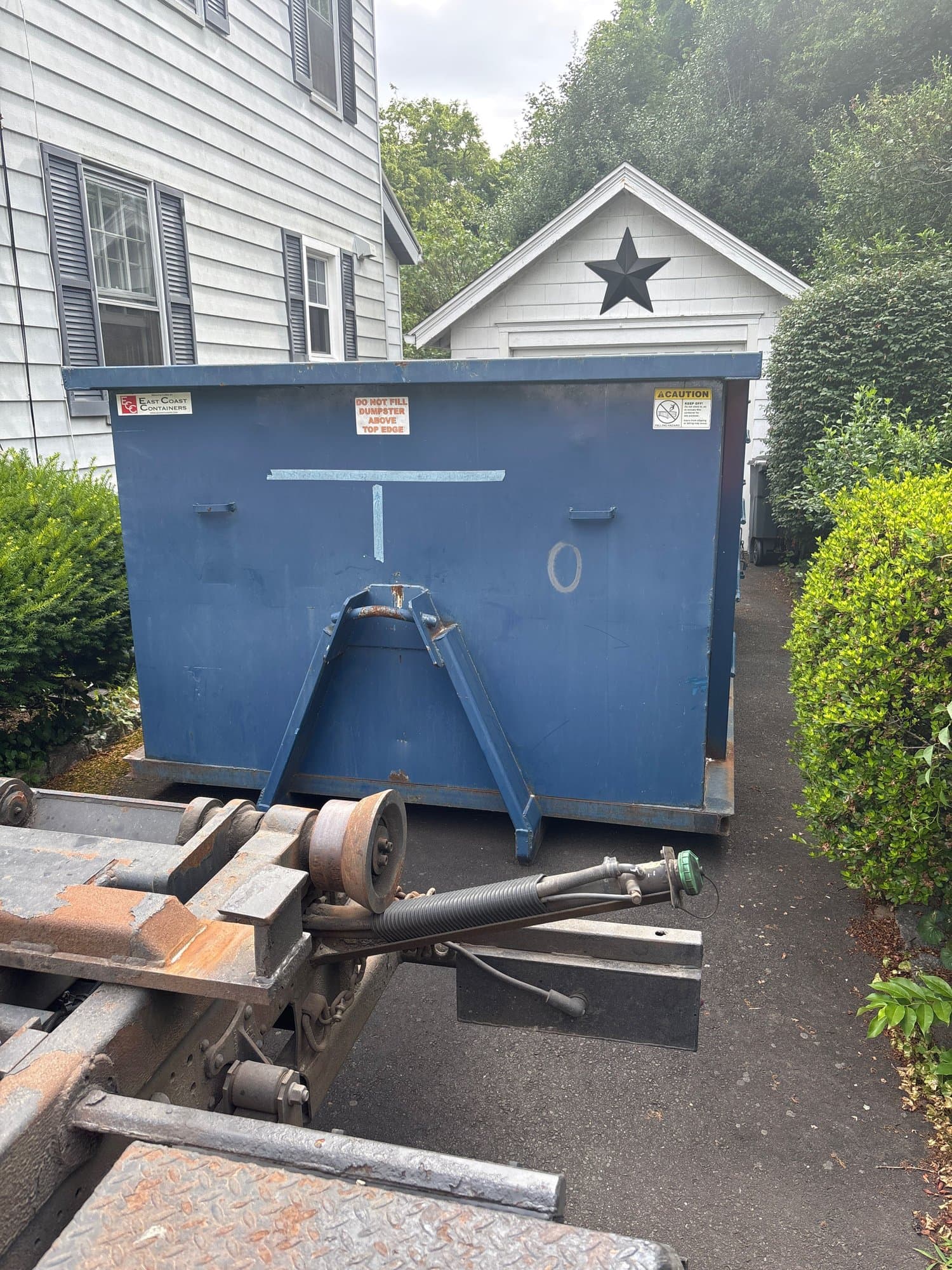 dumpster rental setup by Grizzly Junk Pros