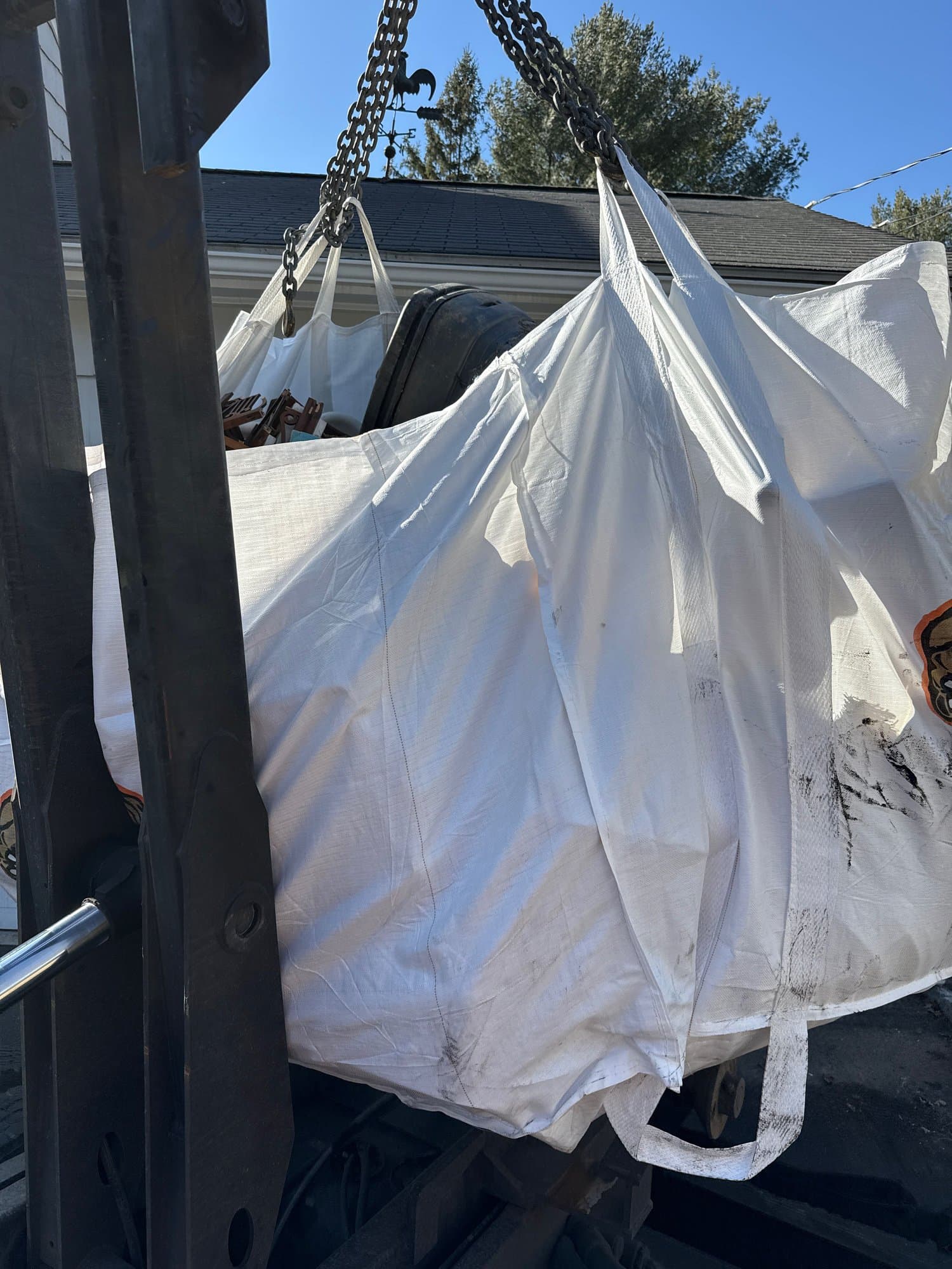 bulk bag hauling by Grizzly Junk Pros